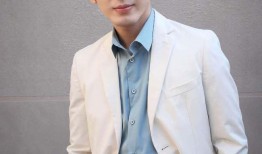 圈内小料爆料彭冠英,圈内小料揭秘，神秘面纱下的真实人生